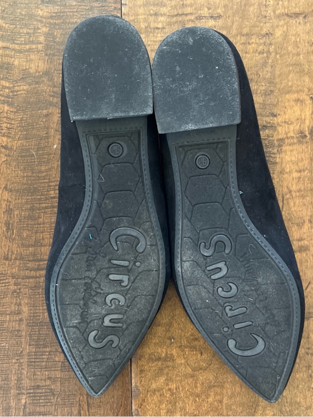 Circus by Sam Edelman black suede pointed toe flats with silver heels, sz 9.5 - Picture 5 of 5